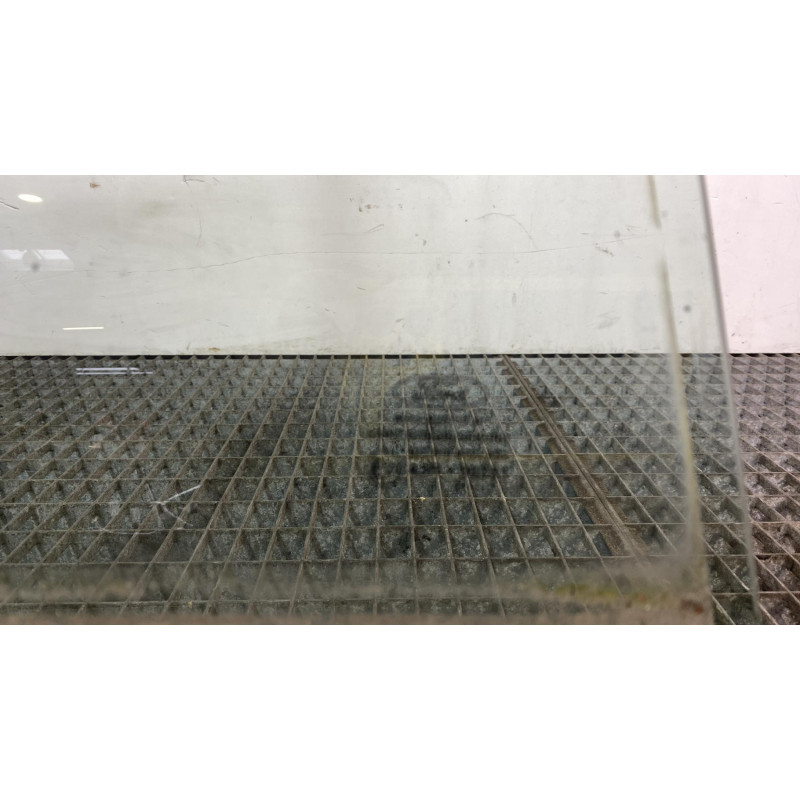 Vitre arriere droit FORD B-MAX Photo n°7