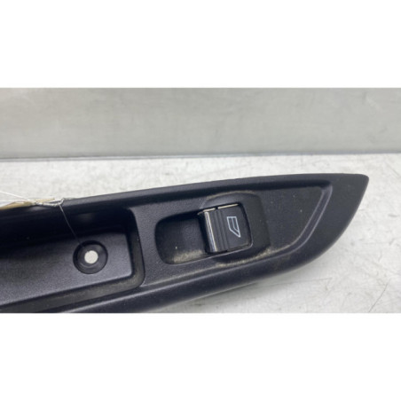 Interrupteur de leve vitre arriere droit FORD B-MAX Photo n°1