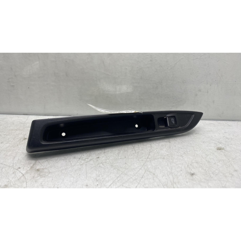 Interrupteur de leve vitre arriere droit FORD B-MAX Photo n°4