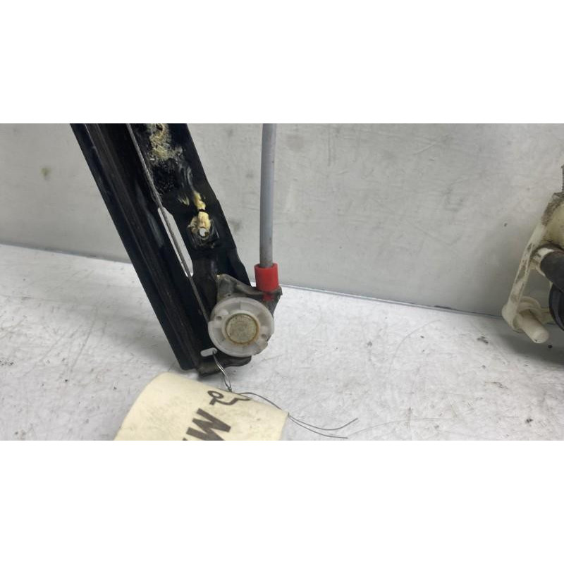 Leve vitre electrique arriere gauche FORD B-MAX Photo n°4