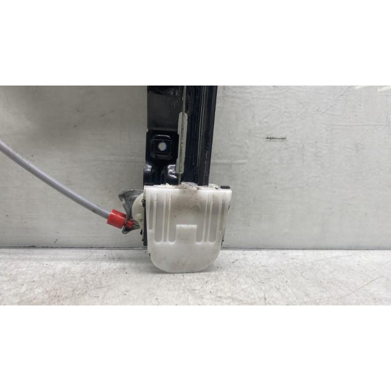 Leve vitre electrique avant gauche FORD B-MAX Photo n°1