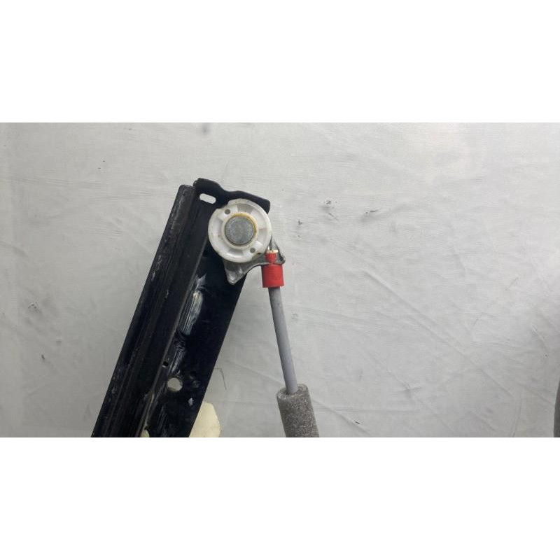 Leve vitre electrique avant gauche FORD B-MAX Photo n°3