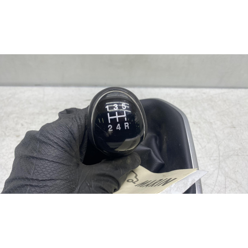Pommeau de vitesses FORD B-MAX Photo n°3