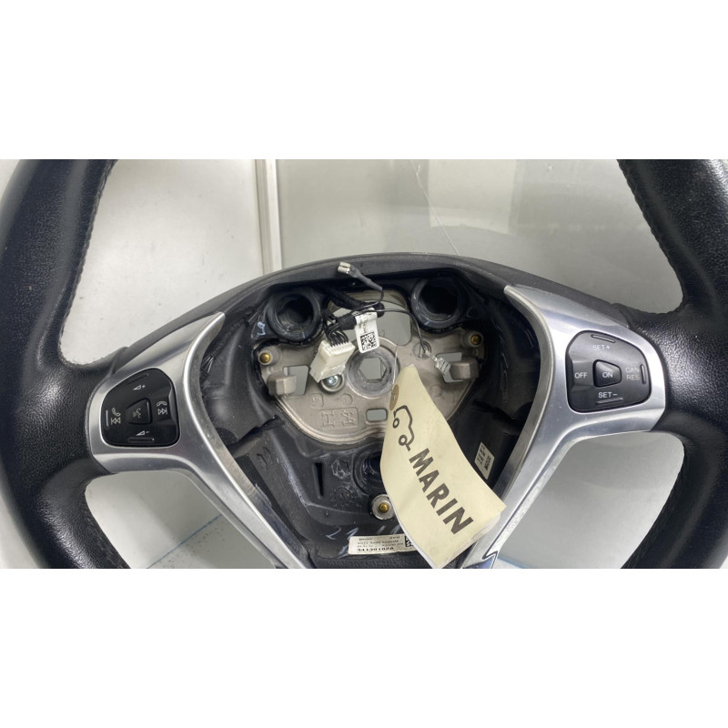 Volant FORD B-MAX Photo n°1