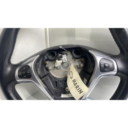 Volant FORD B-MAX Photo n°1