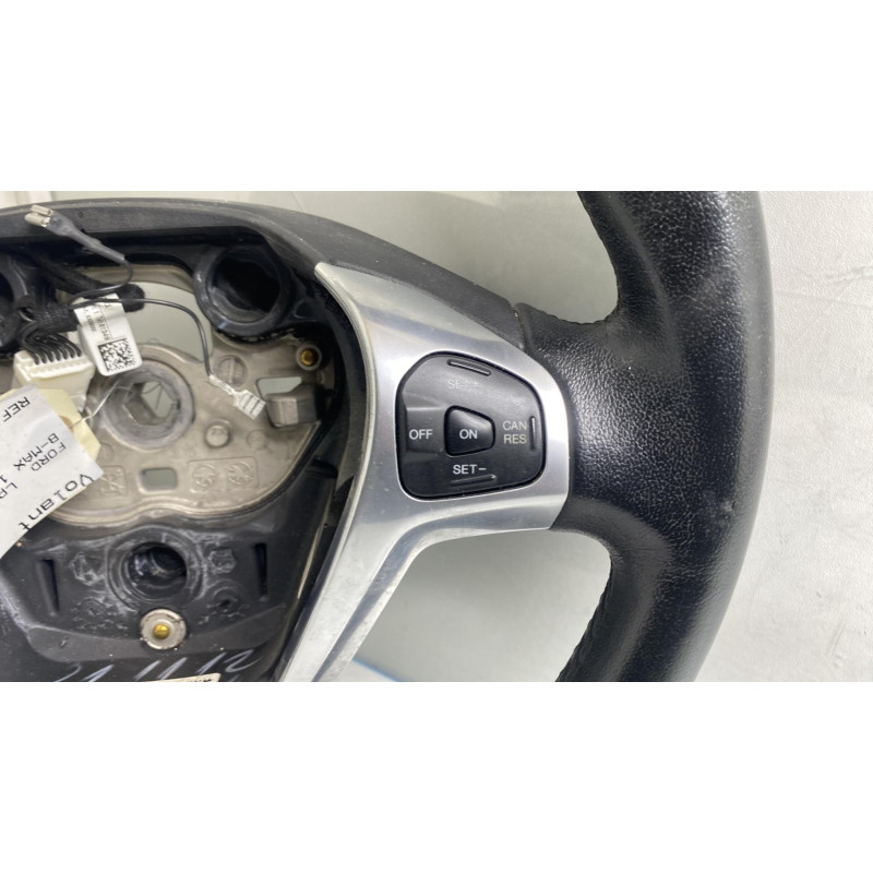 Volant FORD B-MAX Photo n°5