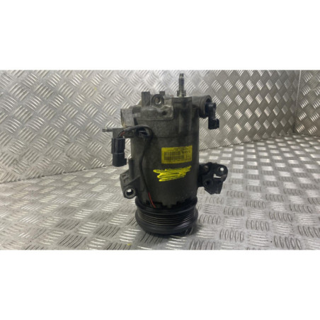 Compresseur clim FORD B-MAX Photo n°1