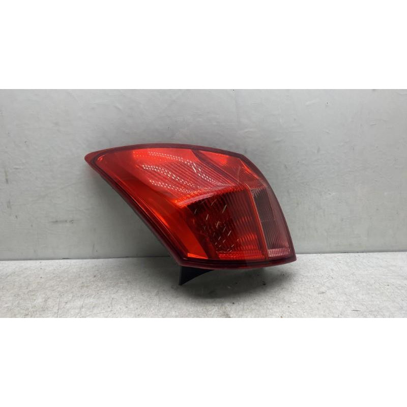 Feu arriere principal droit (feux) NISSAN QASHQAI 1 Photo n°3