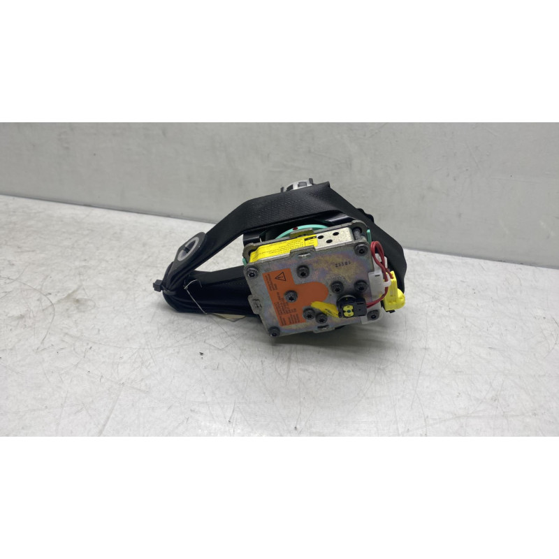 Pretensionneur de ceinture avant droit TOYOTA AURIS 1 Photo n°4