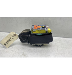 Pretensionneur de ceinture avant gauche TOYOTA AURIS 1