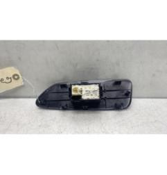 Interrupteur de leve vitre avant droit TOYOTA AURIS 1
