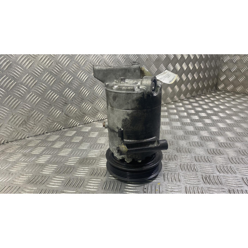 Compresseur clim FORD TRANSIT 4 Photo n°1