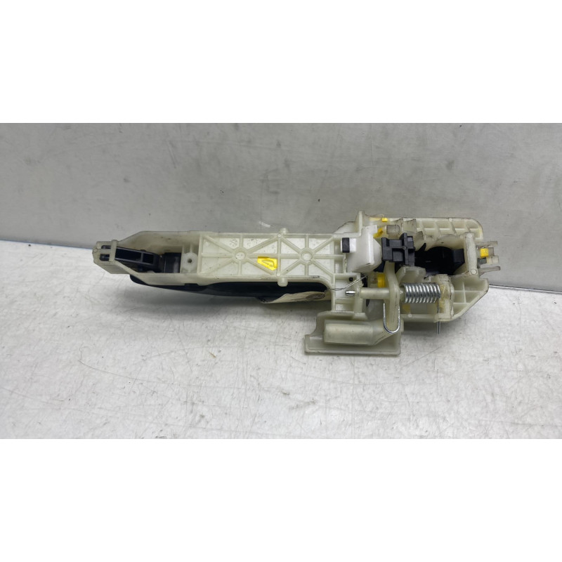 Poignee porte arriere droit KIA SPORTAGE 4 Photo n°3