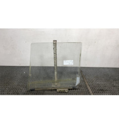 Vitre arriere droit RENAULT CLIO 1