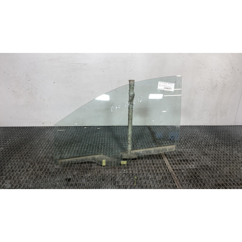 Vitre avant gauche FORD KA+ Photo n°4