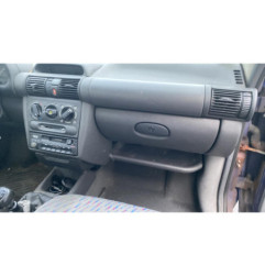 Optique avant principal gauche (feux)(phare) OPEL CORSA B