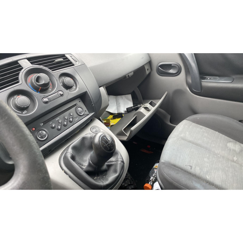Boitier UCH RENAULT SCENIC 2 Photo n°7