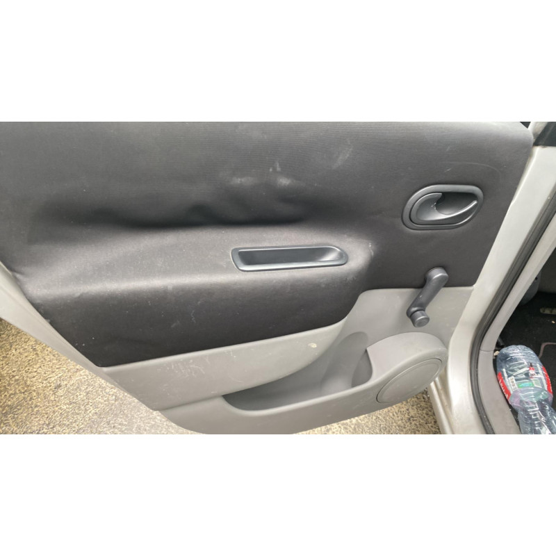 Boitier UCH RENAULT SCENIC 2 Photo n°13