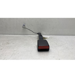 Attache ceinture avant gauche RENAULT CLIO 4