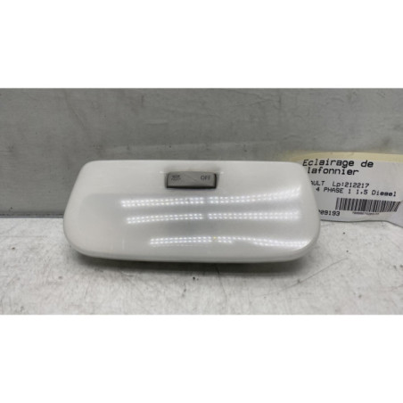 Eclairage de plafonnier RENAULT CLIO 4