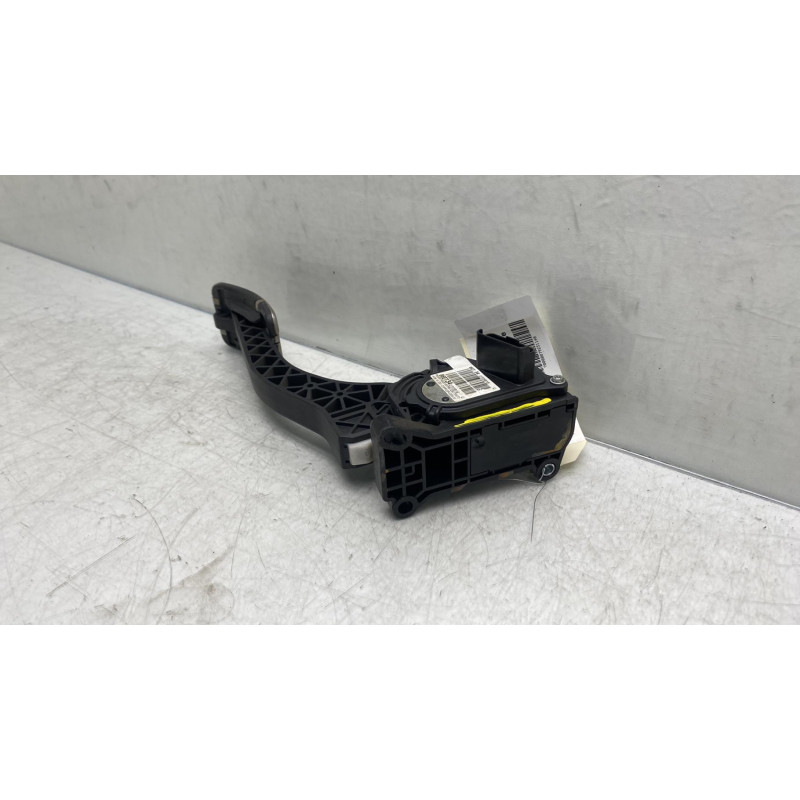 Pedale d'accelerateur PEUGEOT 308 2 Photo n°4