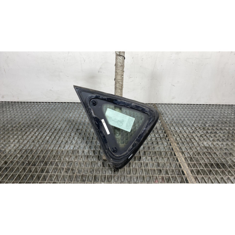 Custode arriere droit FORD FIESTA 6 Photo n°2
