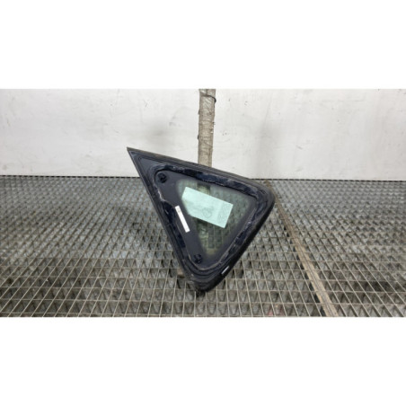 Custode arriere droit FORD FIESTA 6