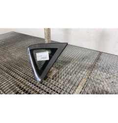 Custode arriere droit FORD FIESTA 6