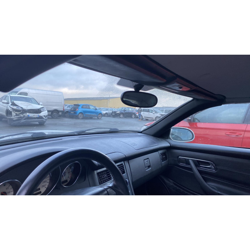 Porte avant droit MERCEDES CLASSE SLK 170 Photo n°10