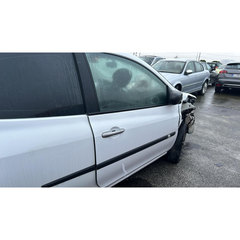 Boite de vitesses RENAULT CLIO 3 Photo n°12