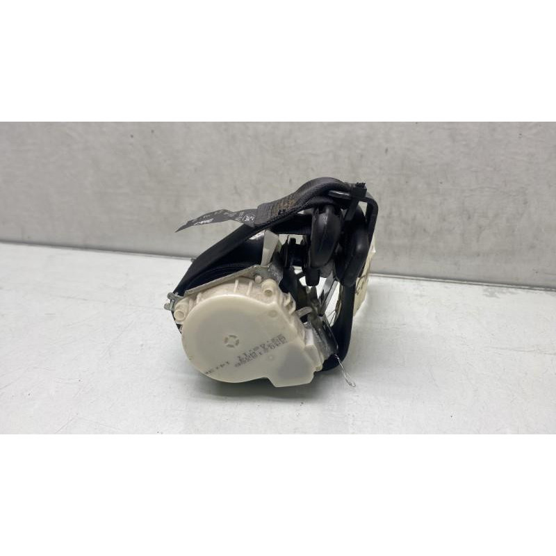 Ceinture arriere gauche FORD FIESTA 6 Photo n°4