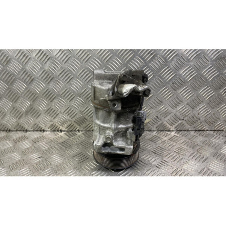 Compresseur clim RENAULT MEGANE 4