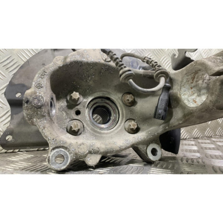 Pivot de moyeu avant gauche RENAULT MEGANE 4