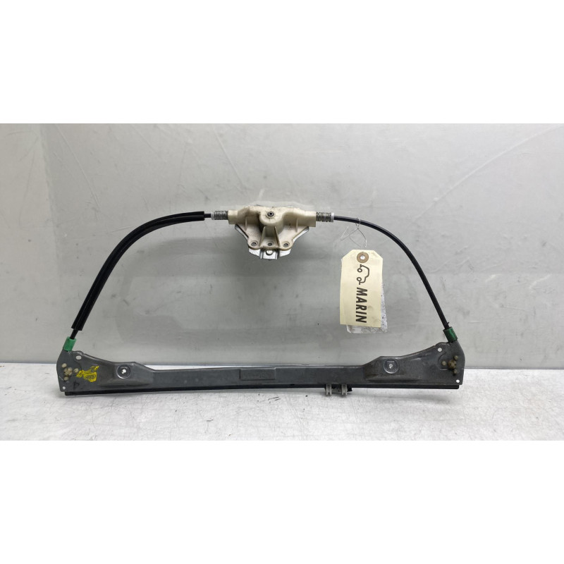 Leve vitre mecanique arriere gauche RENAULT CLIO 2 Photo n°3