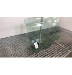 Vitre arriere droit CITROEN C4 GRAND PICASSO 1 Photo n°1