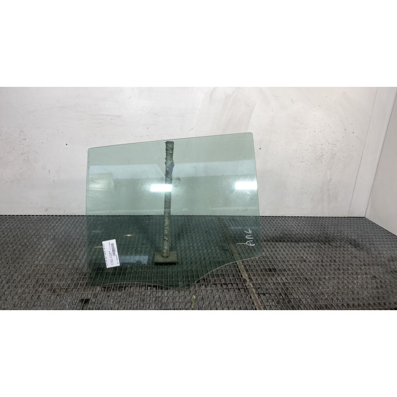 Vitre arriere droit CITROEN C4 GRAND PICASSO 1 Photo n°5