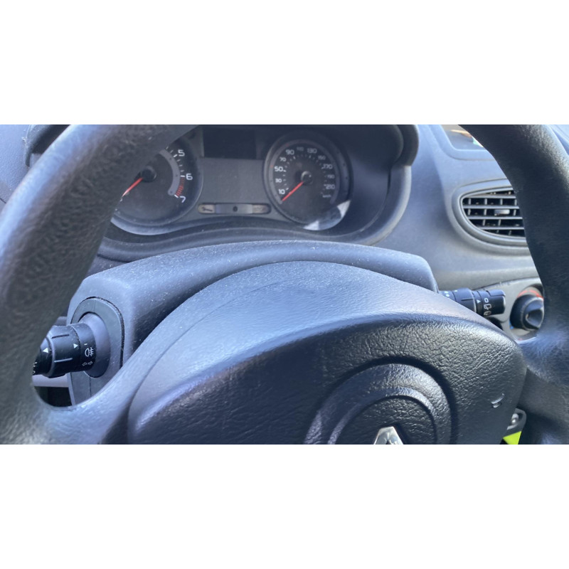 Trappe d'essence RENAULT CLIO 3 Photo n°5