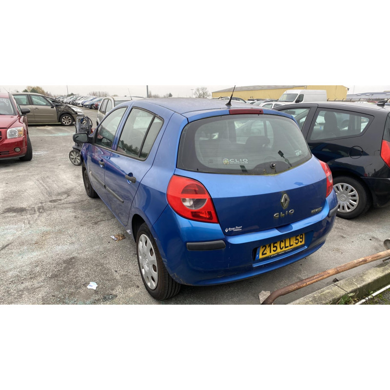 Trappe d'essence RENAULT CLIO 3 Photo n°17