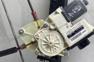 Leve vitre electrique avant droit BMW X3 E83