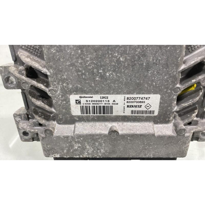 Calculateur moteur RENAULT TWINGO 2 Photo n°2