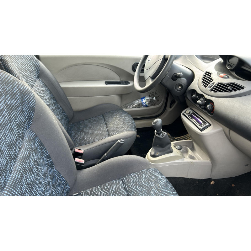 Vase de lave glace RENAULT TWINGO 2 Photo n°7