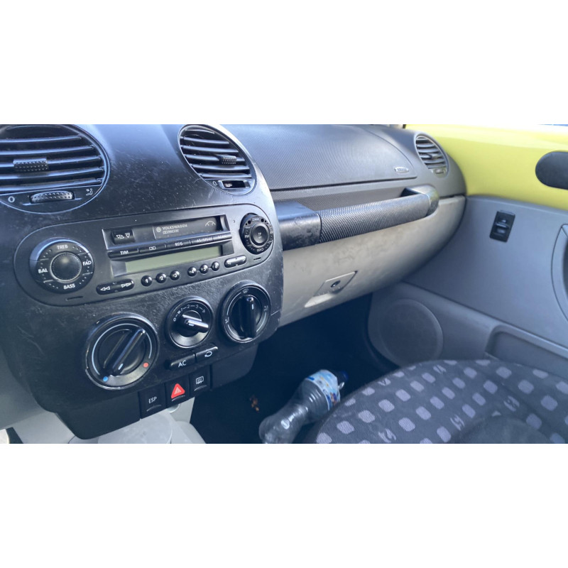 Poignee porte avant droit VOLKSWAGEN NEW BEETLE 1 Photo n°20