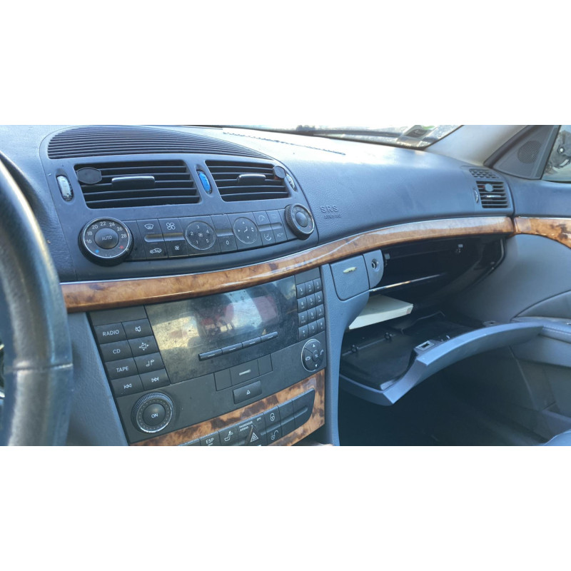 Anti brouillard gauche (feux) MERCEDES CLASSE E 211 Photo n°14