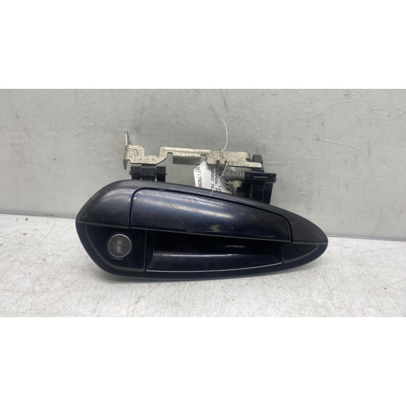 Poignee porte avant droit FIAT GRANDE PUNTO Photo n°2