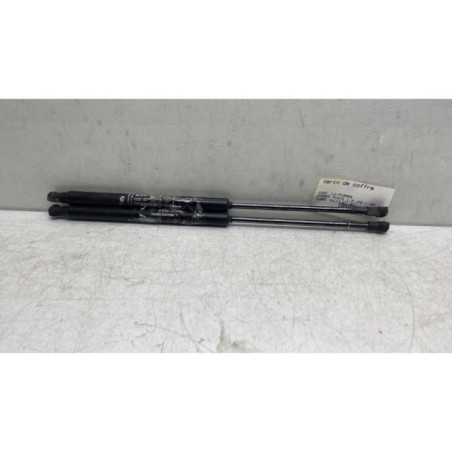 Verin de coffre FIAT GRANDE PUNTO Photo n°1