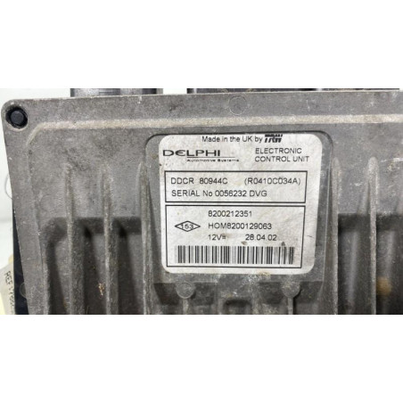 Calculateur moteur RENAULT CLIO 2 Photo n°1