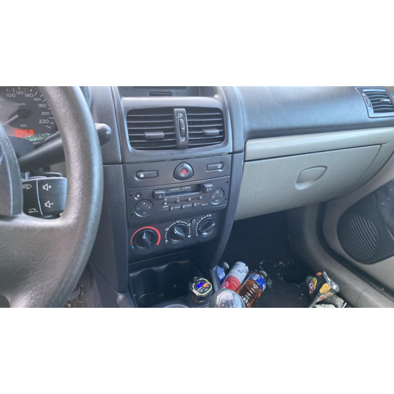 Calculateur moteur RENAULT CLIO 2 Photo n°4