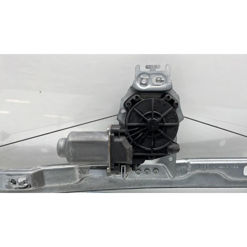 Leve vitre electrique avant droit PEUGEOT 207 Photo n°6