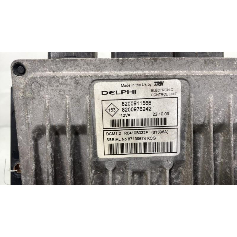 Calculateur moteur RENAULT TWINGO 2 Photo n°3