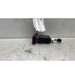 Bouton de warning KIA PICANTO 3 Photo n°1